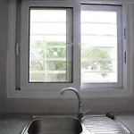 Seaside House With Garden 度假居 *